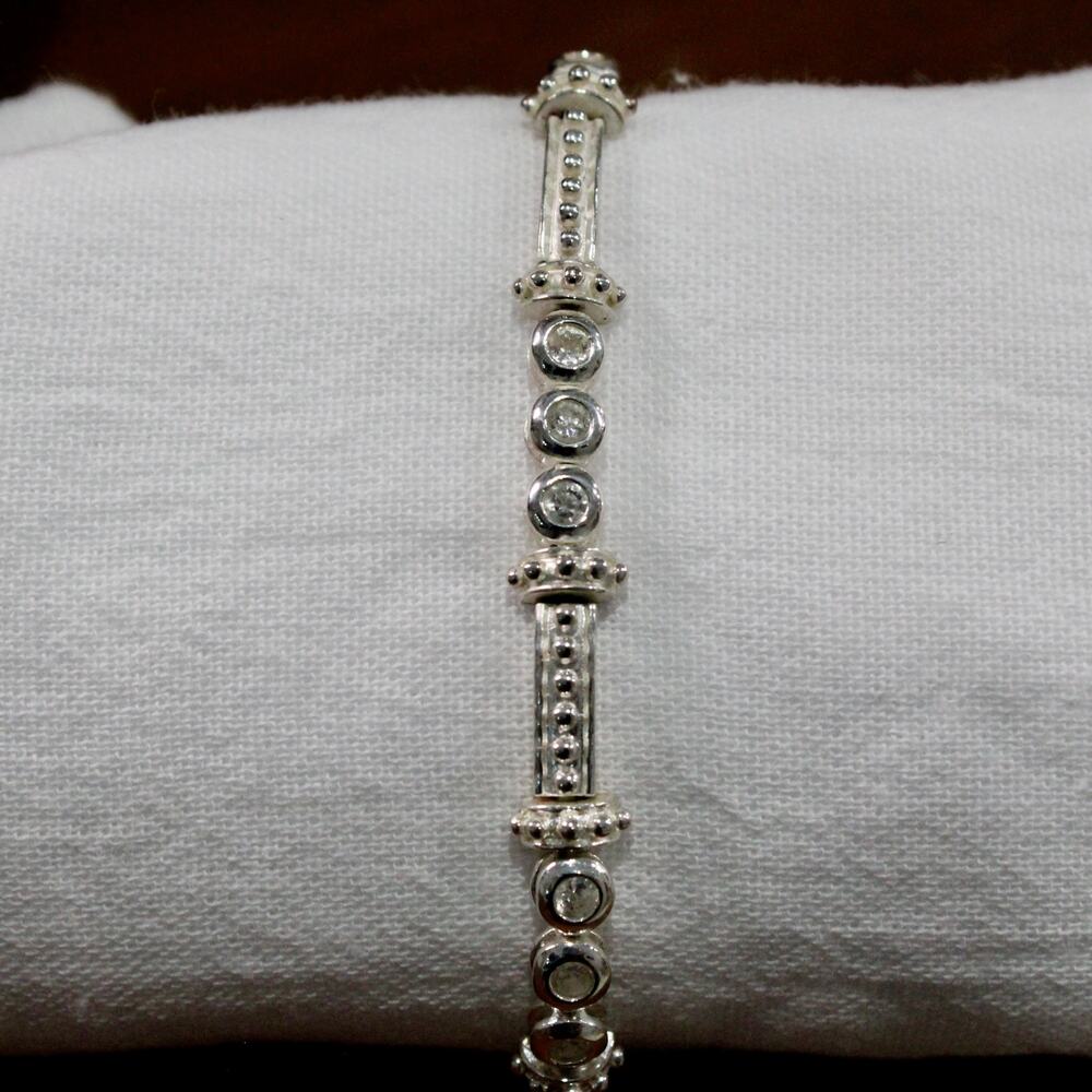 Vintage Women's Sterling Silver 925 & Cubic Zirconia CZ Tennis Bracelet - Picture 9 of 10
